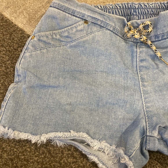 CHLOE LIGHT DENIM SHORTS Navy 6 - Picture 7 of 7